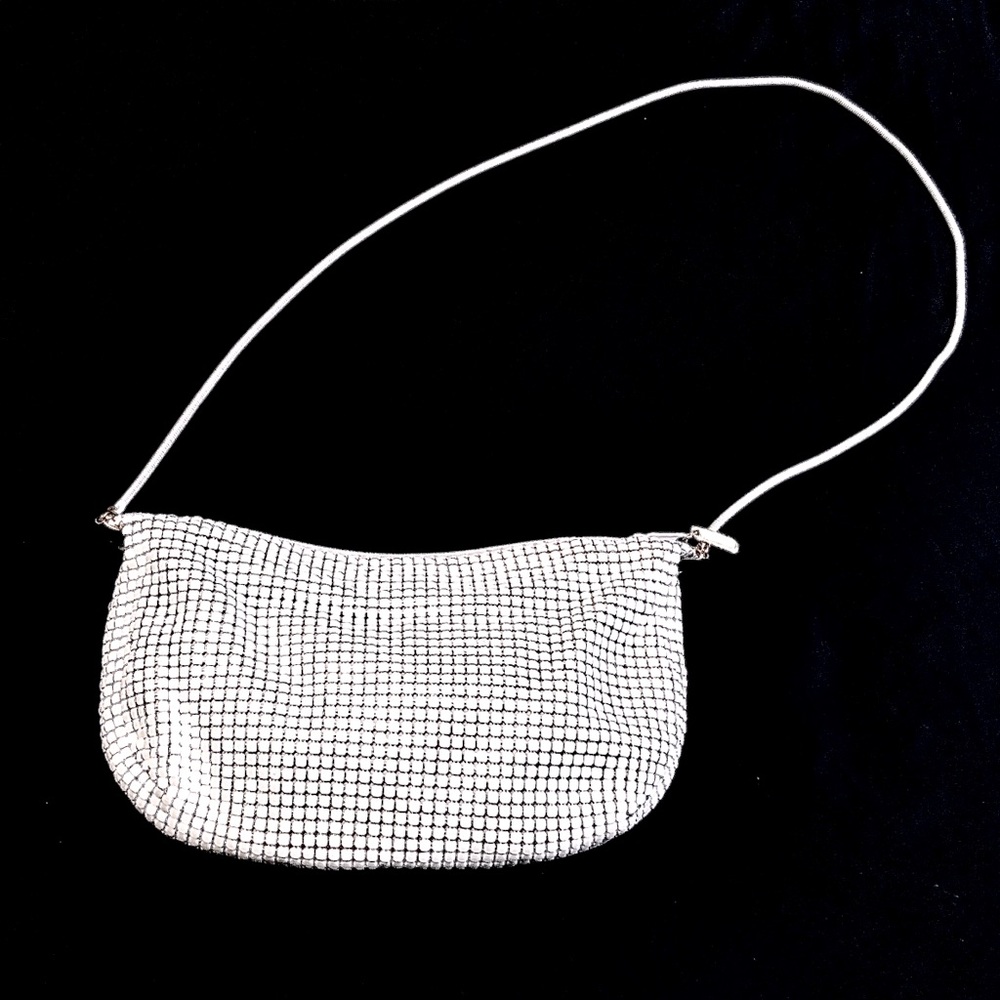 Vintage 80s Carla Marchi white chainmail mesh shoulder bag with coil strap